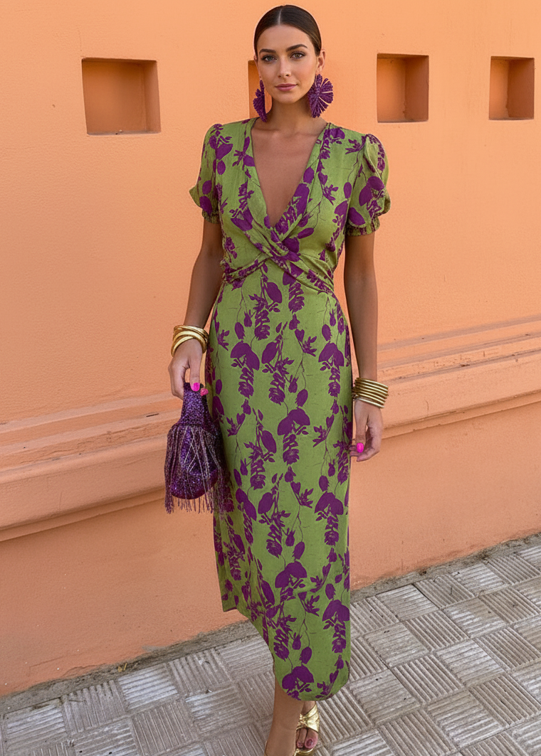 Chloe™ Chic Leaf Print V-Neck Dress